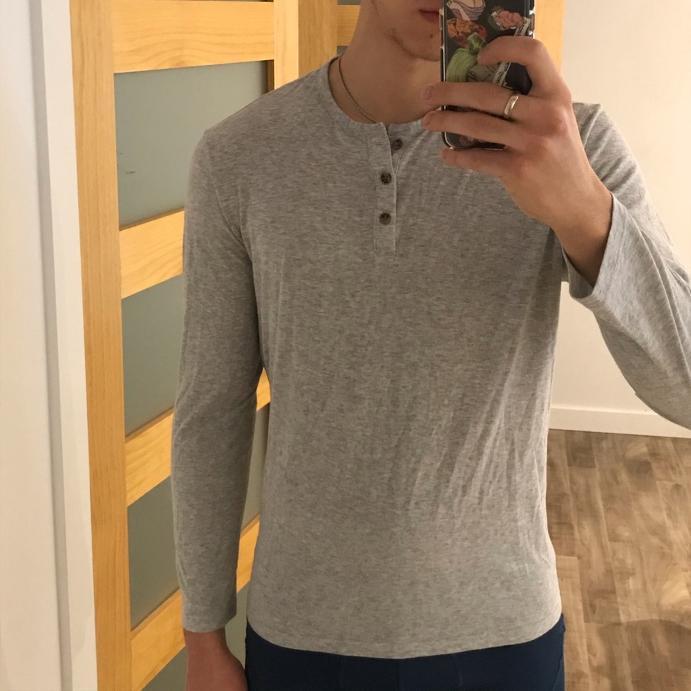 Gray Long sleeve